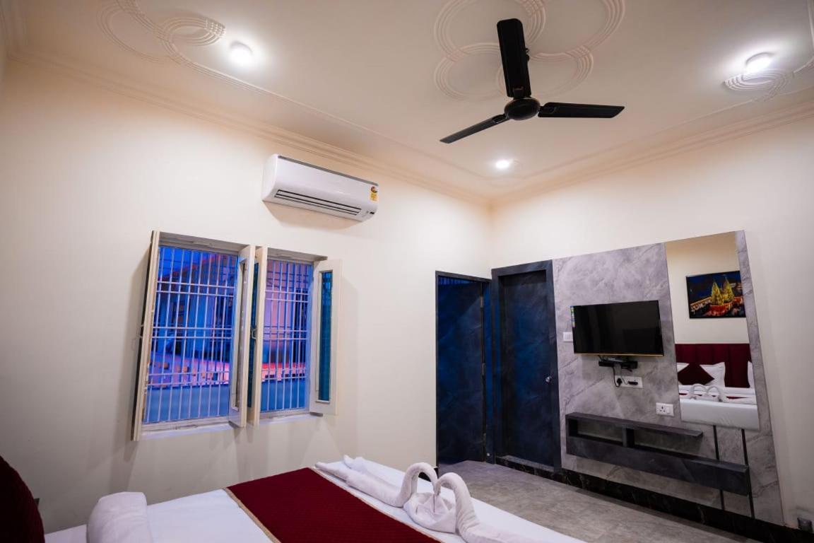Hotel Jsr Kedar Varanasi Ngoại thất bức ảnh