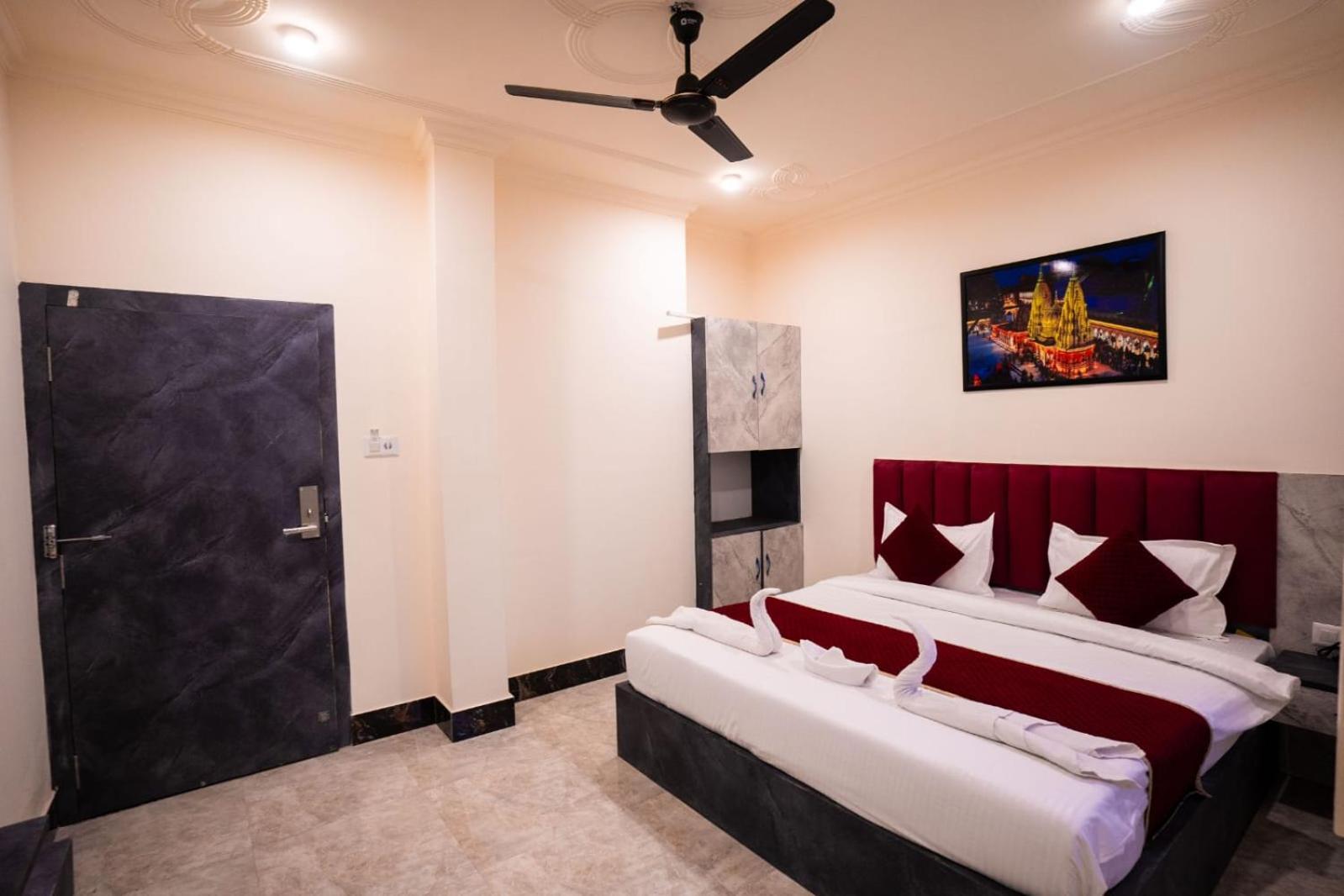 Hotel Jsr Kedar Varanasi Ngoại thất bức ảnh