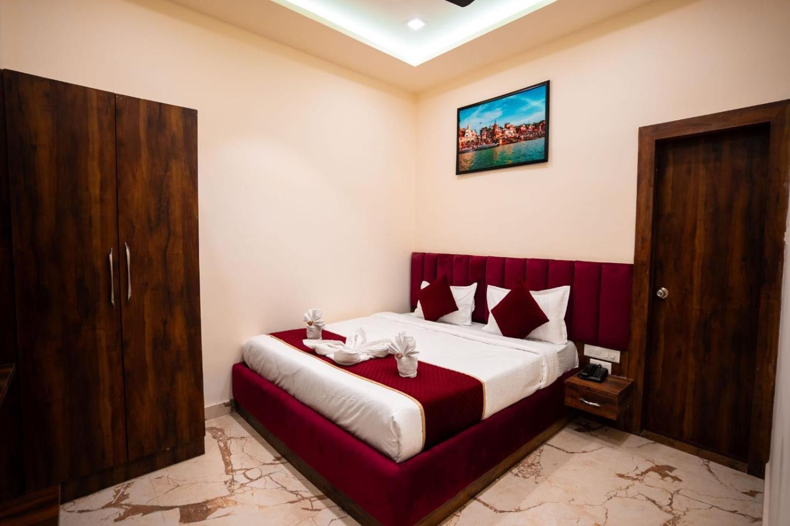 Hotel Jsr Kedar Varanasi Ngoại thất bức ảnh